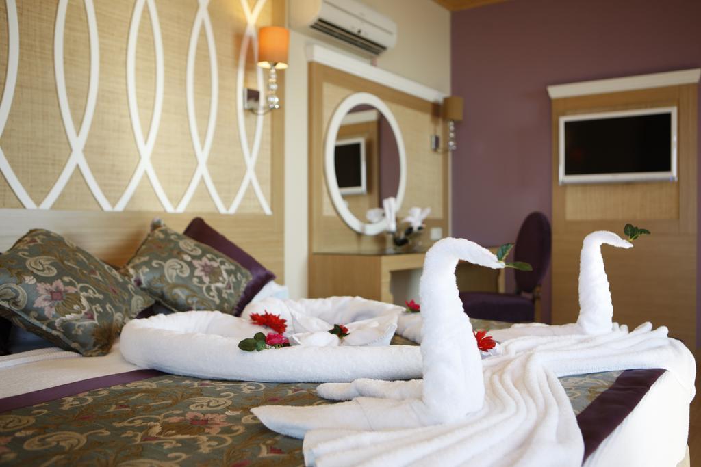Club Dem Spa & Resort Hotel Konaklı Δωμάτιο φωτογραφία